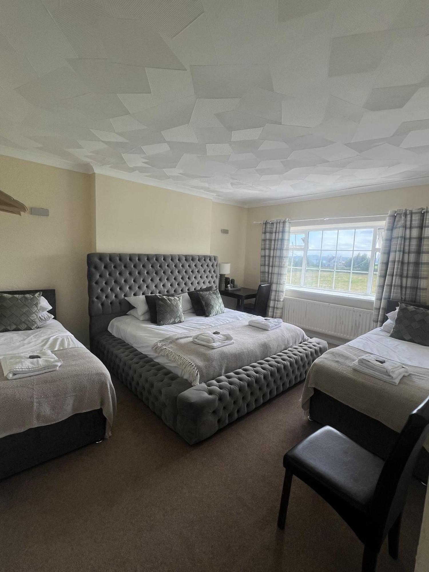Ty Dderw Country Inn Moelfre Pokój zdjęcie